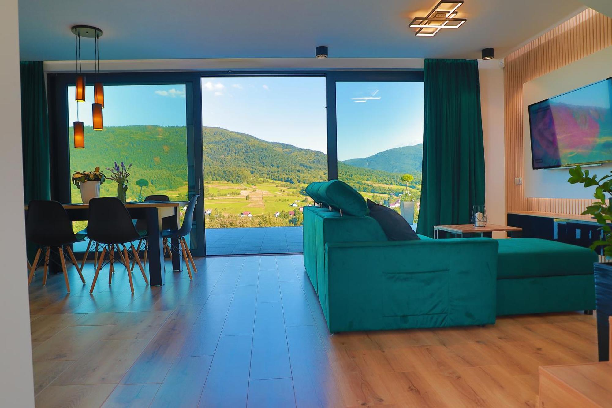 Beskid Island Dobra (Limanowa)