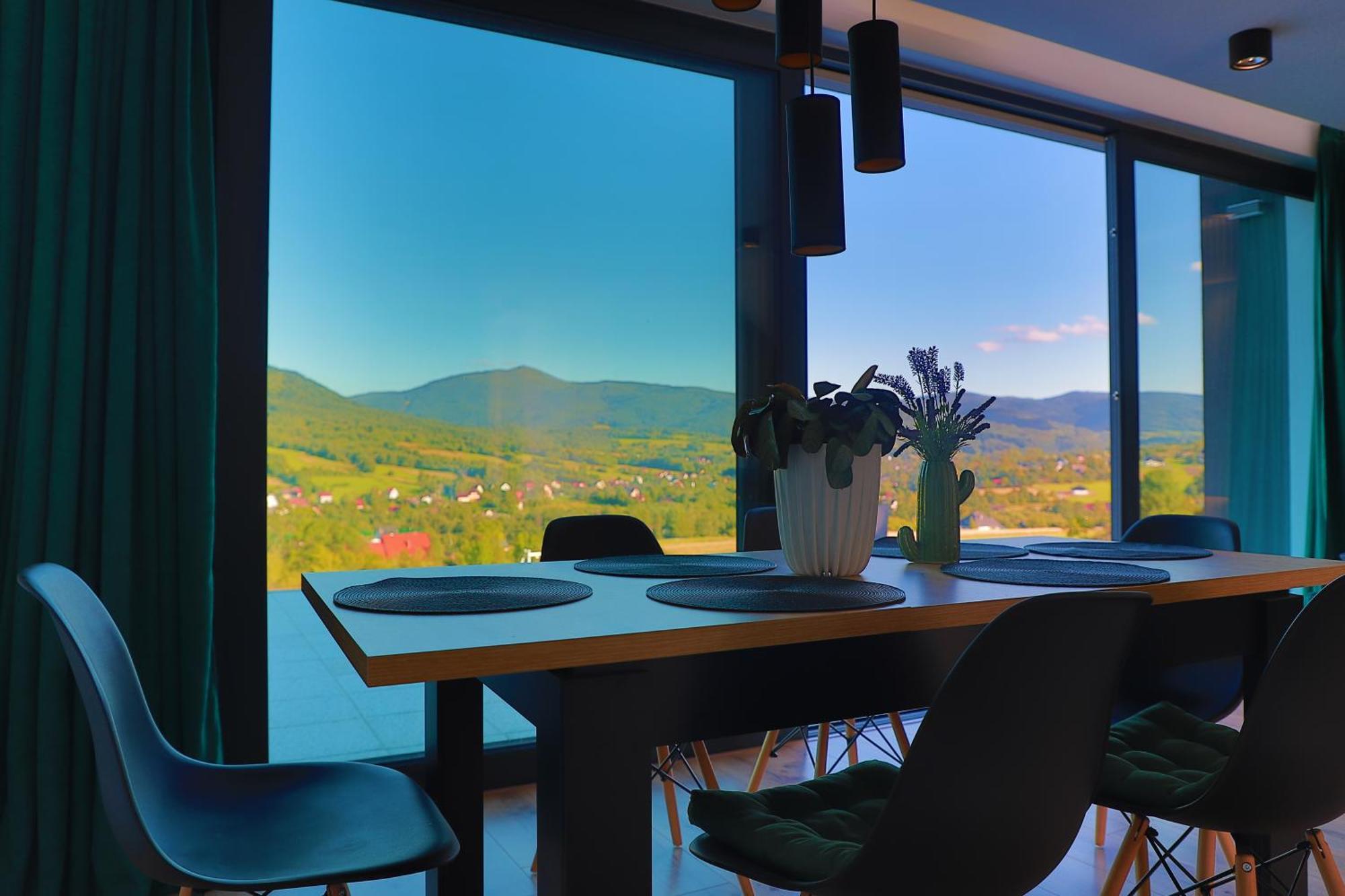 Beskid Island * Dobra (Limanowa)